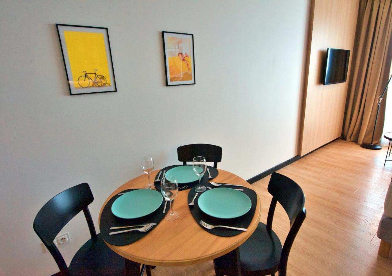 Bk Aparthotel Praga - National Stadium - Comfortable Apartment For 4 People Warsawa Bagian luar foto