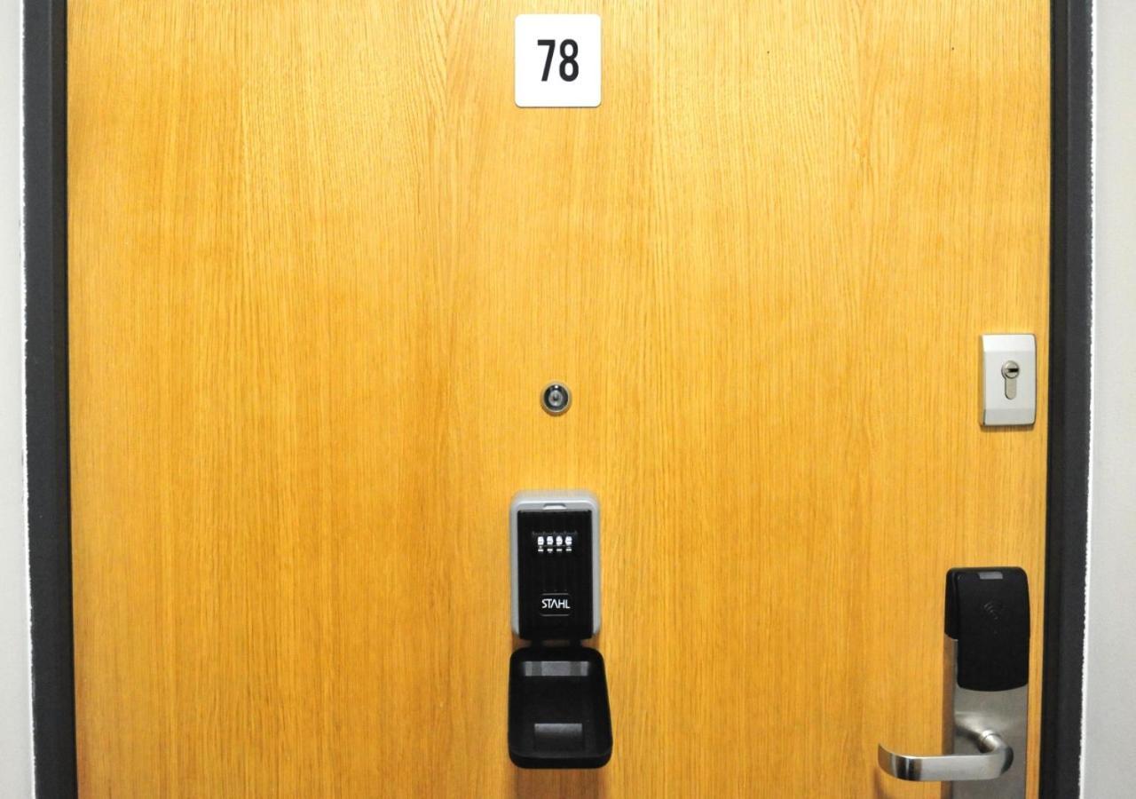 Bk Aparthotel Praga - National Stadium - Comfortable Apartment For 4 People Warsawa Bagian luar foto