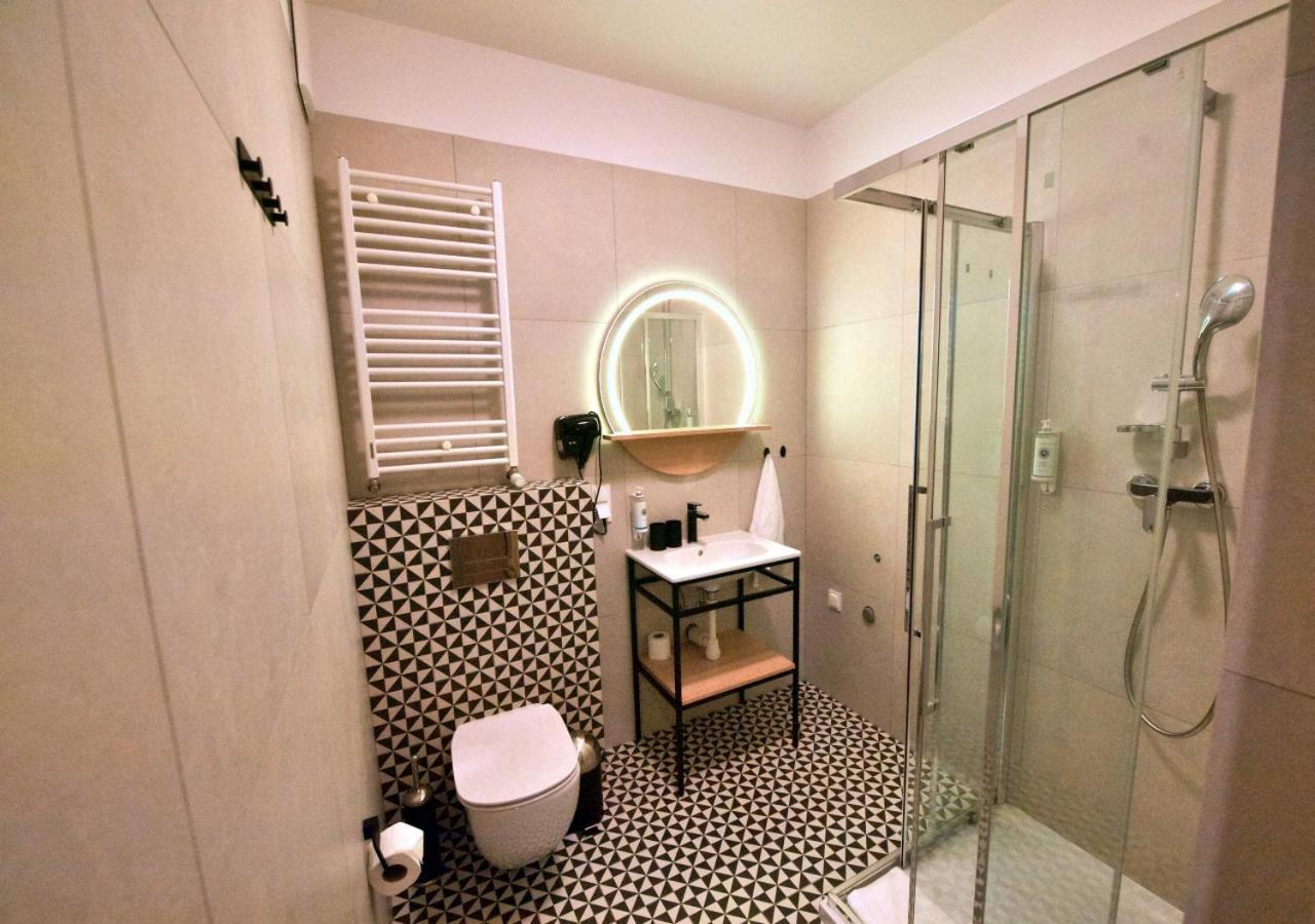 Bk Aparthotel Praga - National Stadium - Comfortable Apartment For 4 People Warsawa Bagian luar foto